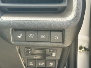 純正風にスイッチを移設した画像